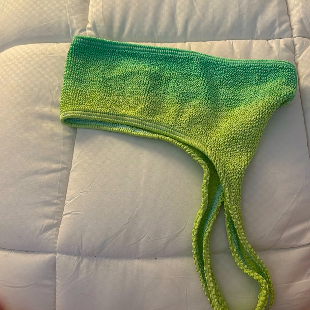 green one sholder bikini top